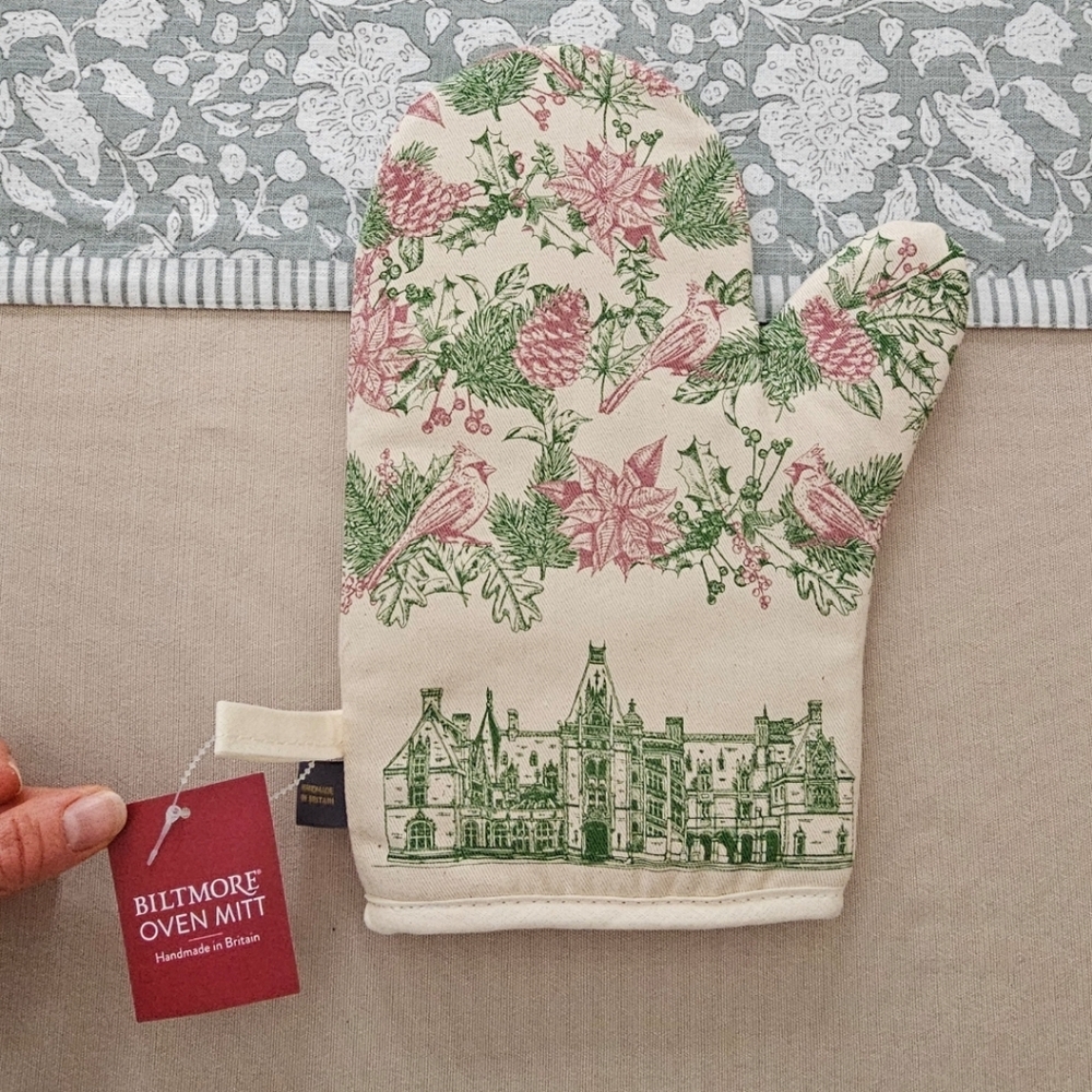 Biltmore® Holiday Finery Oven Mitt by Victoria Eggs
